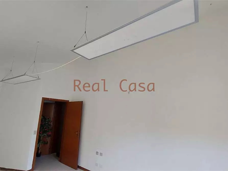 Immagine 7 di Ufficio in affitto  in Via Giardini  650 a Modena