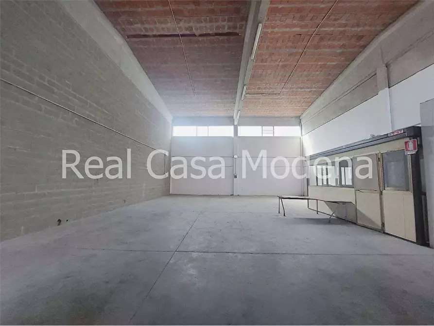 Immagine 3 di Capannone industriale in affitto  in Via Fondo Val tiepido  130 a Maranello