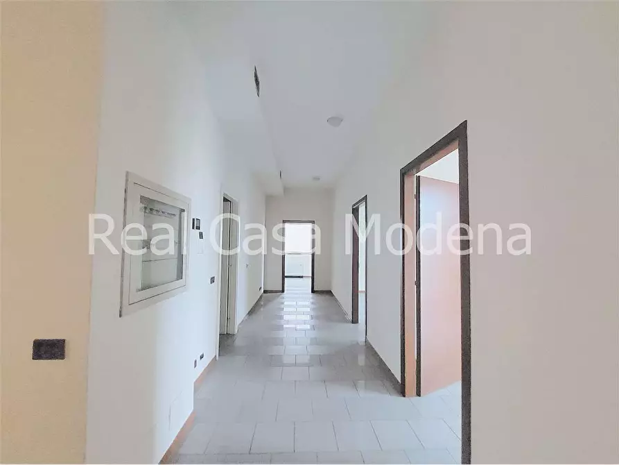 Immagine 5 di Ufficio in affitto  in VIa Marianini  a Modena
