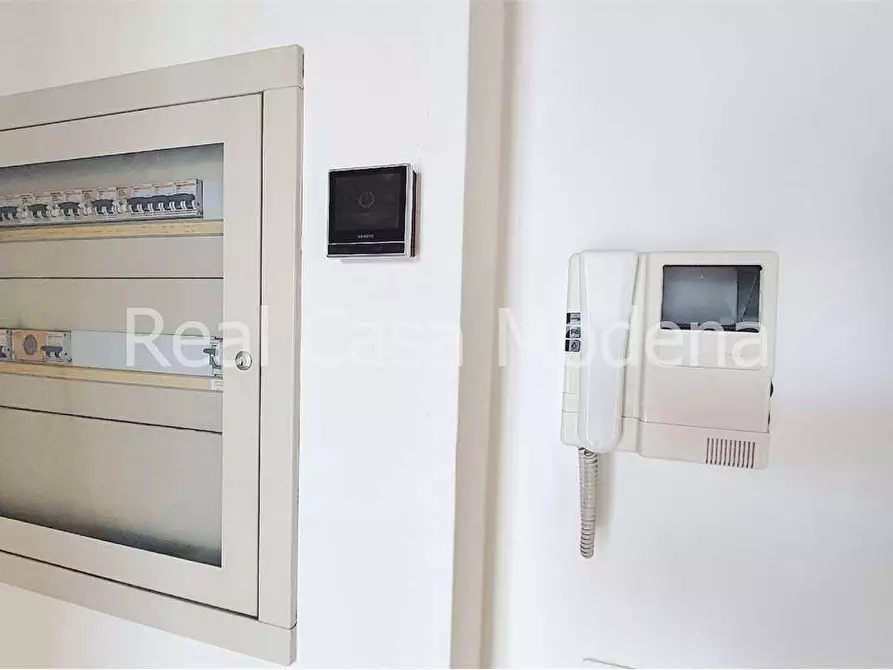 Immagine 17 di Ufficio in affitto  in VIa Marianini  a Modena