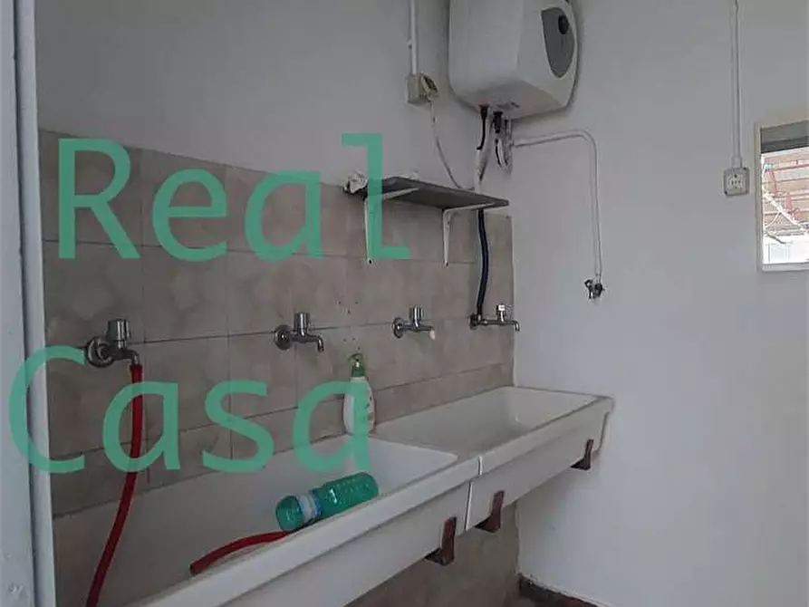 Immagine 7 di Capannone industriale in affitto  a Modena