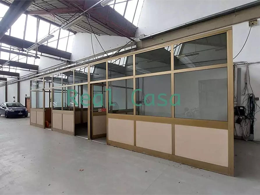 Immagine 11 di Capannone industriale in affitto  a Modena