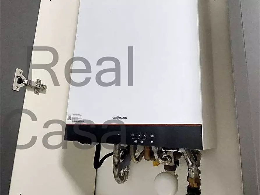 Immagine 8 di Appartamento in vendita  in Via Rua Freda a Modena