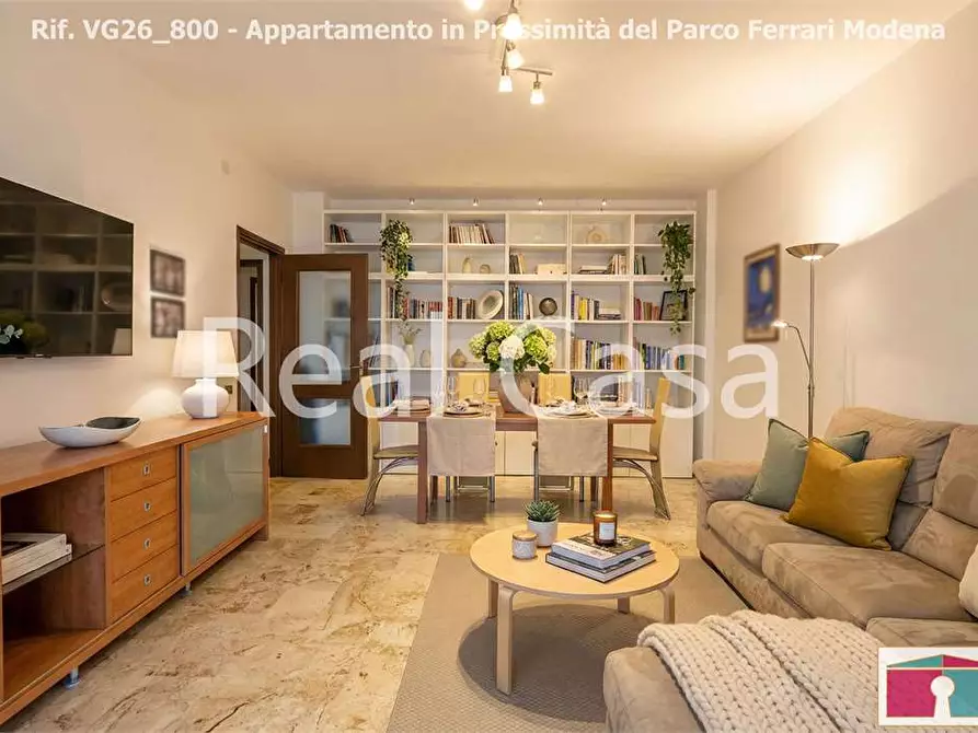 Immagine 5 di Appartamento in vendita  in Viale Corassori a Modena