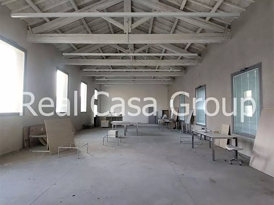 Immagine 3 di Ufficio in affitto  a Modena