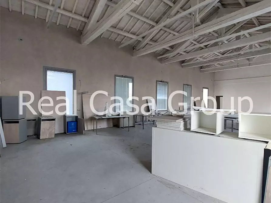 Immagine 7 di Ufficio in affitto  a Modena