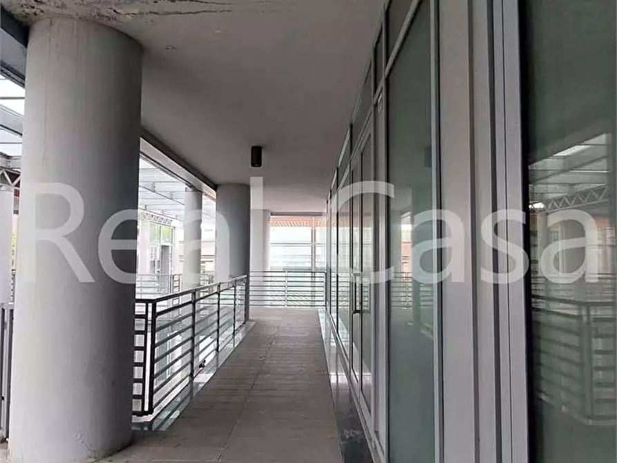 Immagine 1 di Ufficio in affitto  a Modena