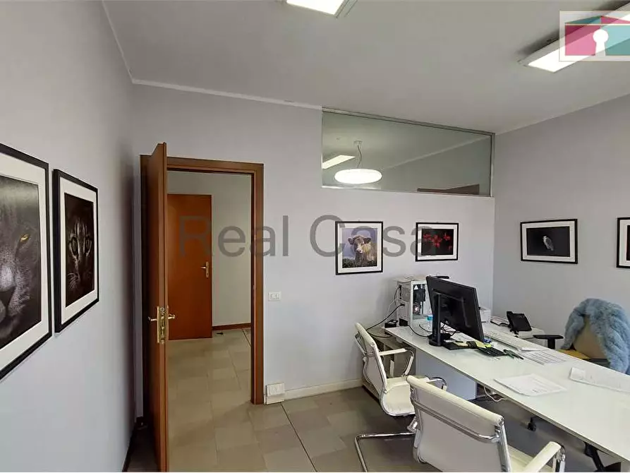 Immagine 17 di Ufficio in affitto  in Via Marianini  a Modena