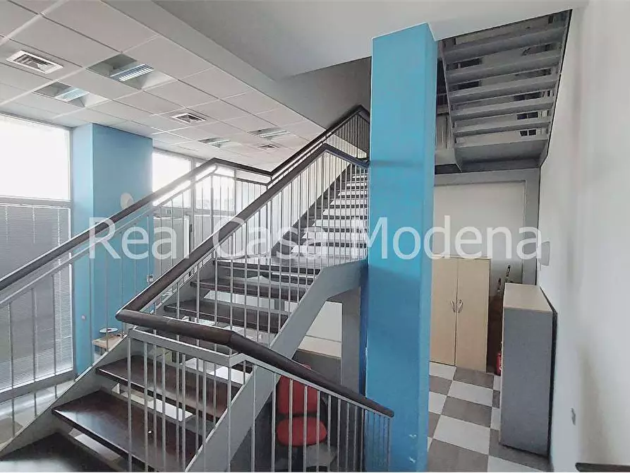 Immagine 4 di Ufficio in vendita  in Strada Sant'Anna  a Modena
