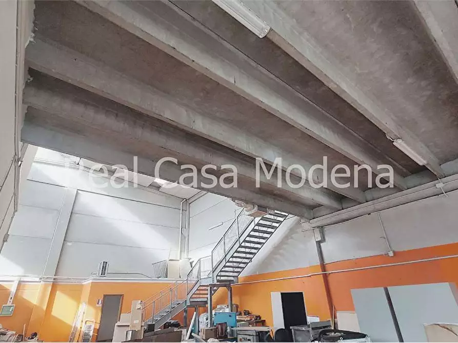 Immagine 2 di Capannone industriale in vendita  in Strada Sant'Anna  a Modena