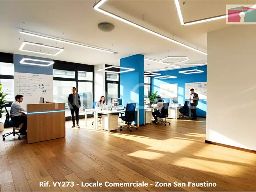 Immagine 3 di Ufficio in vendita  in Via Giardini  322 a Modena