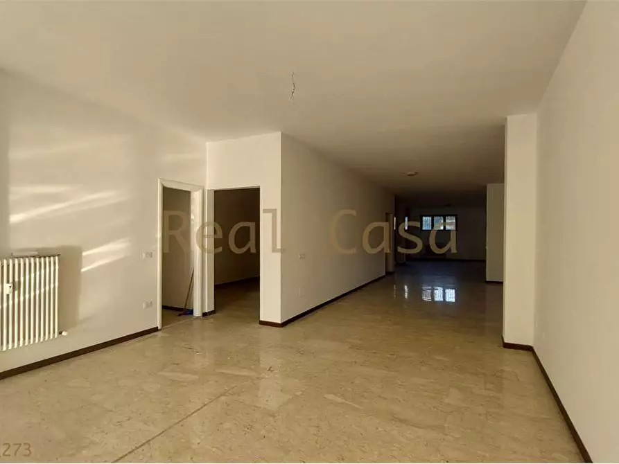 Immagine 15 di Ufficio in vendita  in Via Giardini  322 a Modena