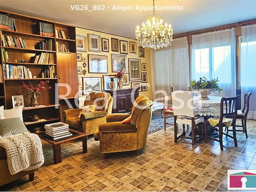 Immagine 1 di Trilocale in vendita  in via baccelli a Modena