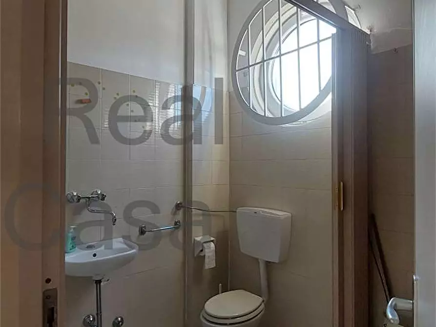 Immagine 8 di Ufficio in affitto  in Via Fratelli Rosselli 140 a Modena