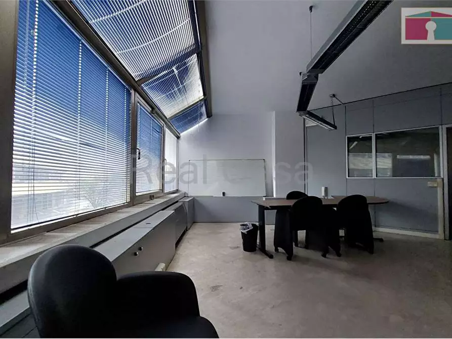 Immagine 32 di Ufficio in vendita  in Via Cagliostro a Modena