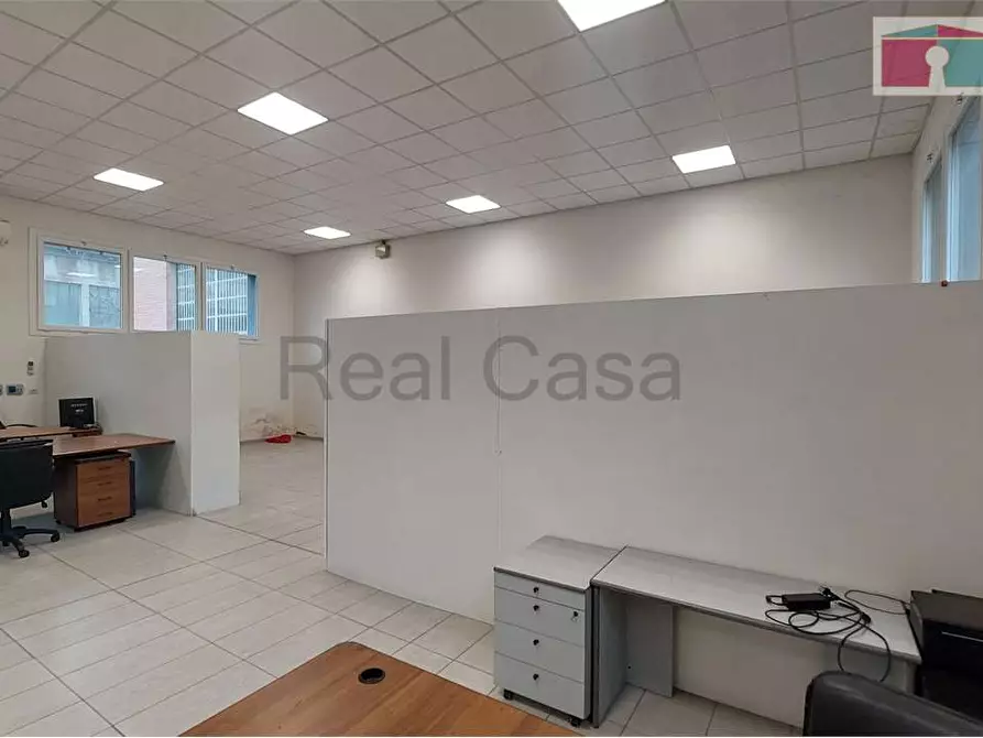 Immagine 13 di Laboratorio in affitto  in Via cesare della chiesa a Modena