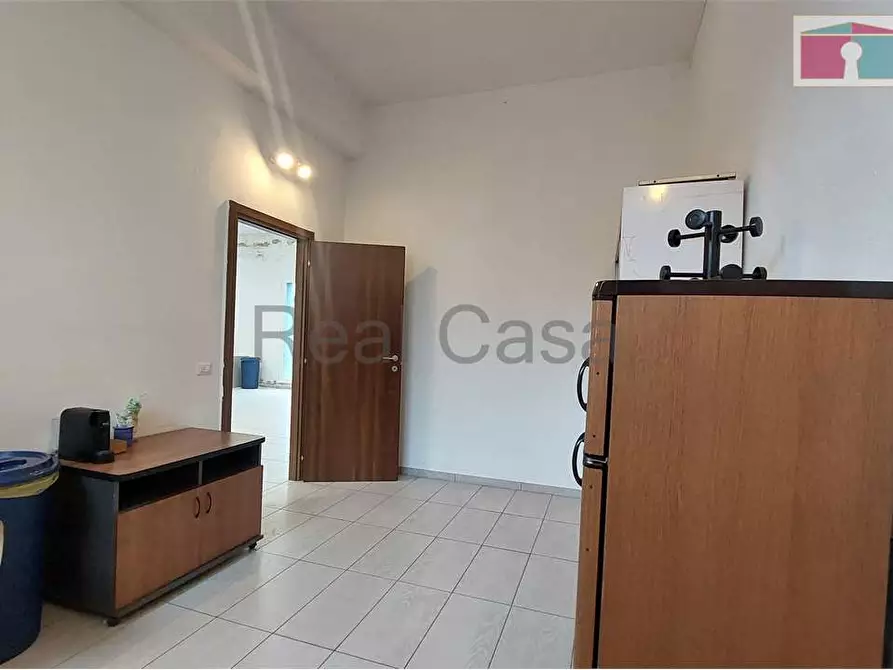 Immagine 24 di Laboratorio in affitto  in Via cesare della chiesa a Modena