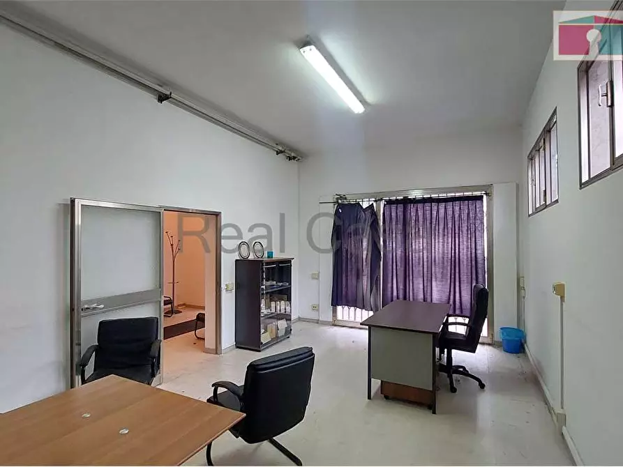 Immagine 35 di Laboratorio in affitto  in Via cesare della chiesa a Modena