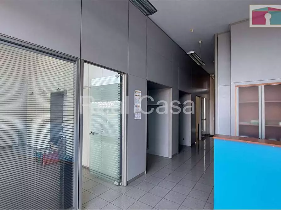 Immagine 9 di Laboratorio in affitto  in Via Gerosa 32 a Modena