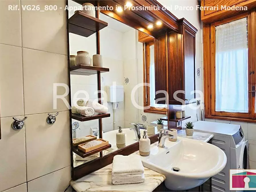 Immagine 15 di Appartamento in vendita  in Viale Corassori a Modena