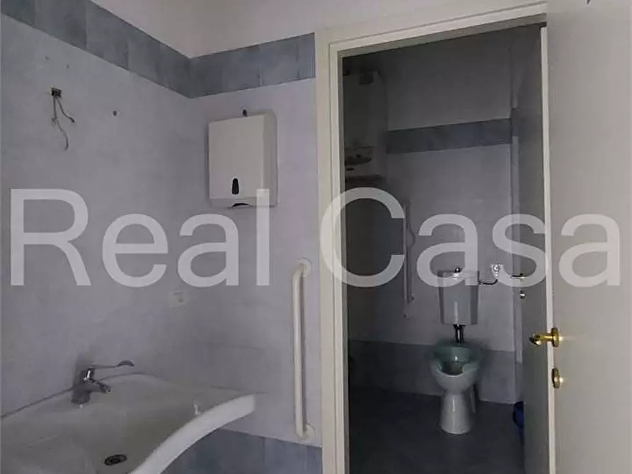 Immagine 27 di Ufficio in affitto  in Via Gerosa 32 a Modena