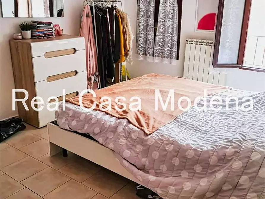 Immagine 3 di Appartamento in affitto  in strada paganine a Modena