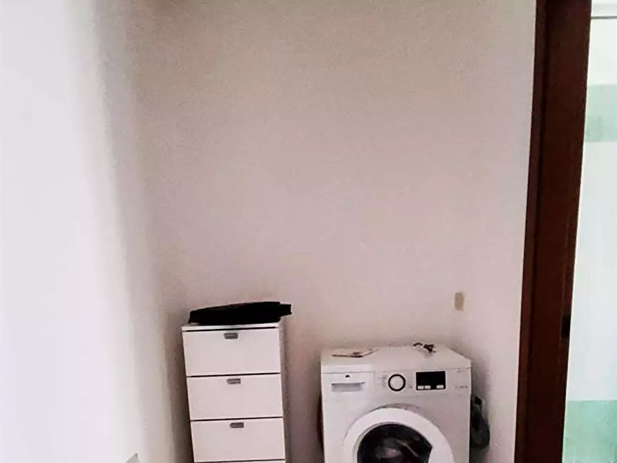 Immagine 13 di Appartamento in affitto  in strada paganine a Modena