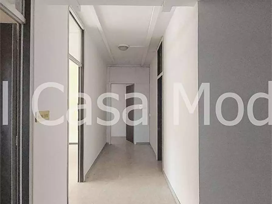 Immagine 6 di Ufficio in vendita  in Via Cagliostro a Modena