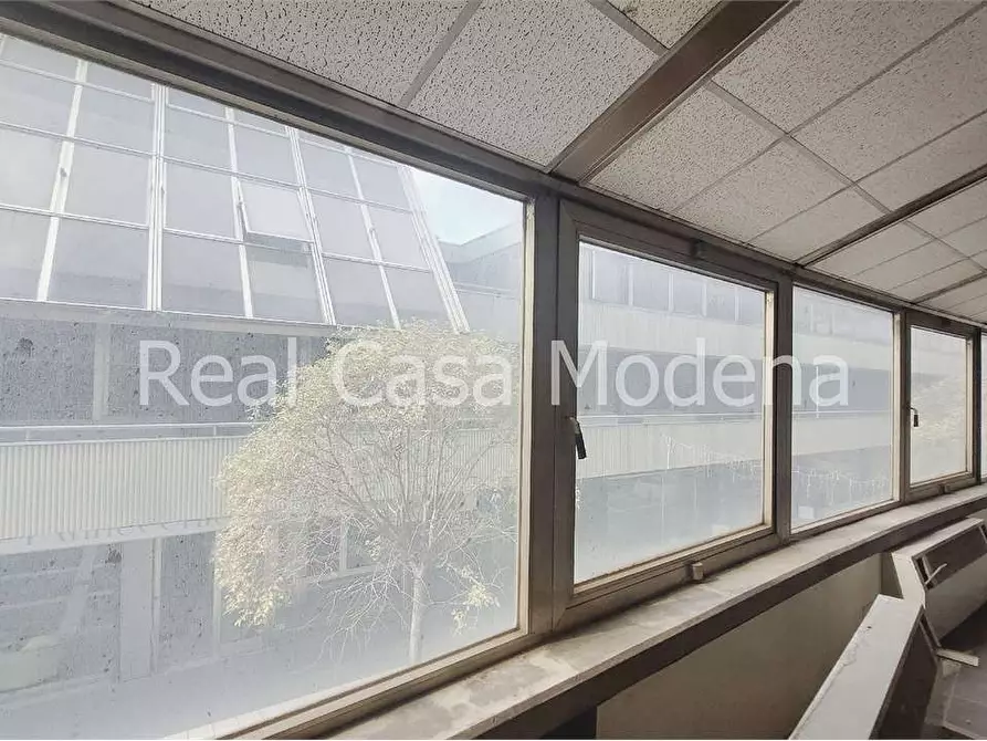 Immagine 12 di Ufficio in vendita  in Via Cagliostro a Modena