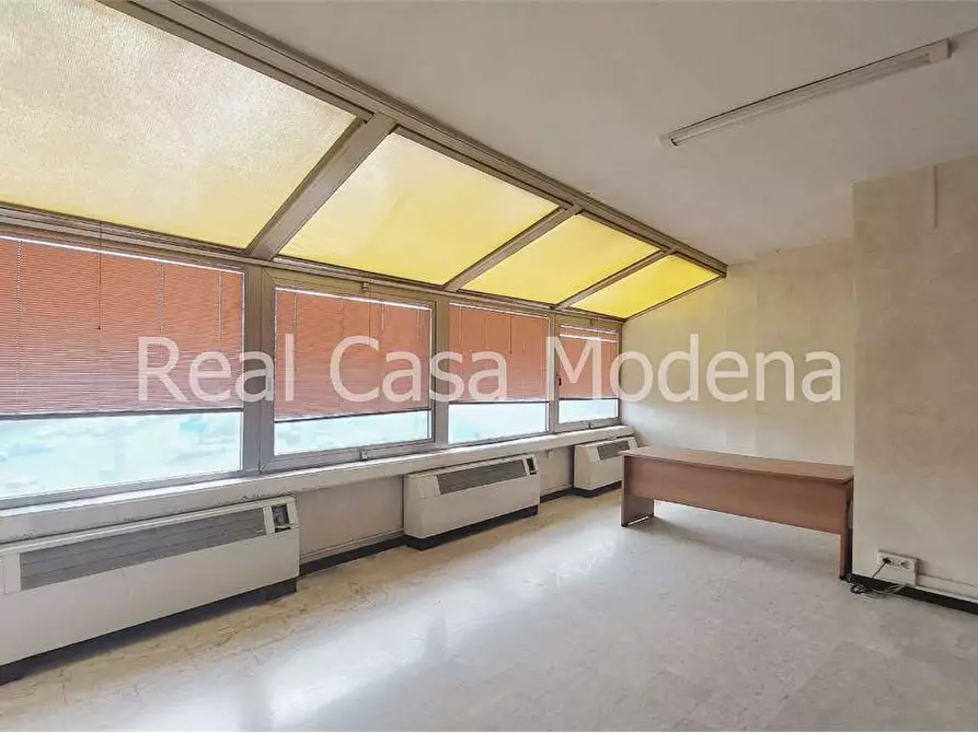 Immagine 18 di Ufficio in vendita  in Via Cagliostro a Modena