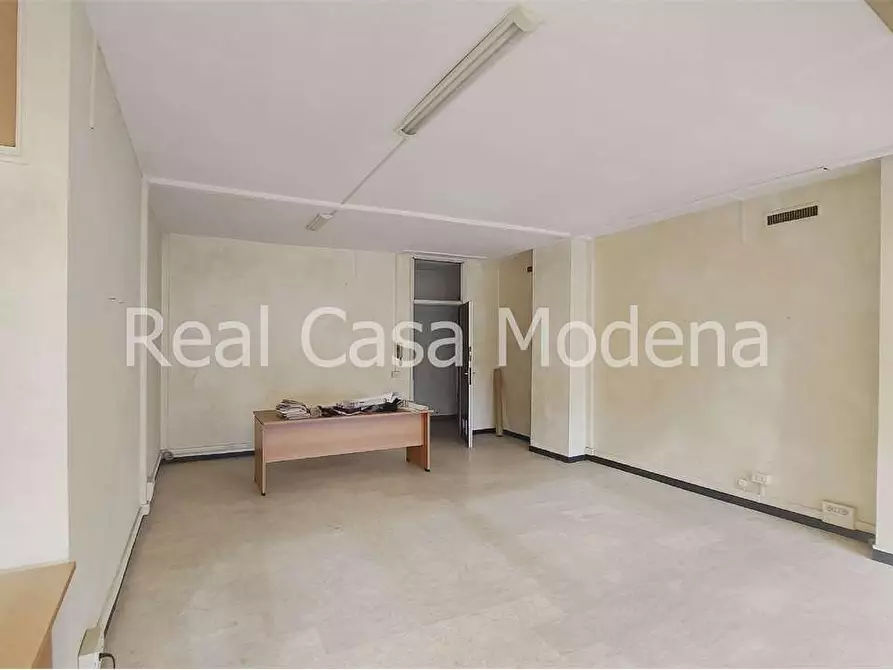 Immagine 21 di Ufficio in vendita  in Via Cagliostro a Modena