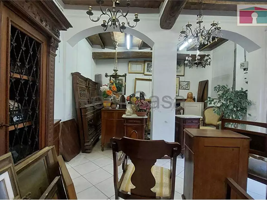 Immagine 10 di Ufficio in vendita  in Via Giardini 1025 a Modena