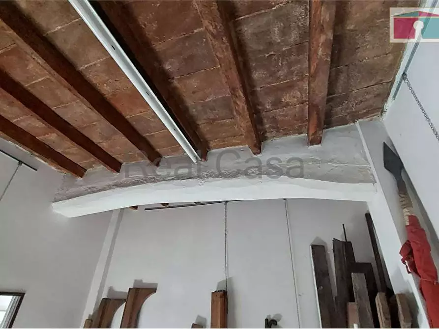 Immagine 21 di Ufficio in vendita  in Via Giardini 1025 a Modena