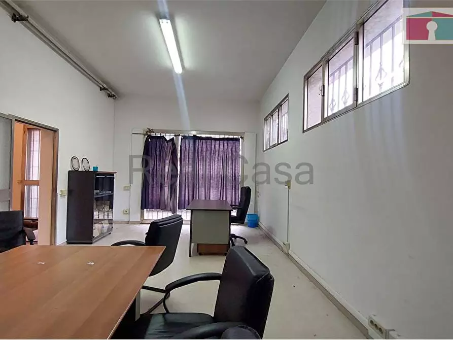 Immagine 34 di Laboratorio in affitto  in Via cesare della chiesa a Modena