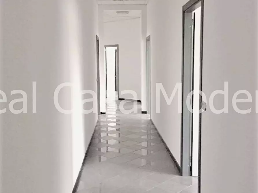 Immagine 1 di Ufficio in affitto  in Via Baccelli  a Modena