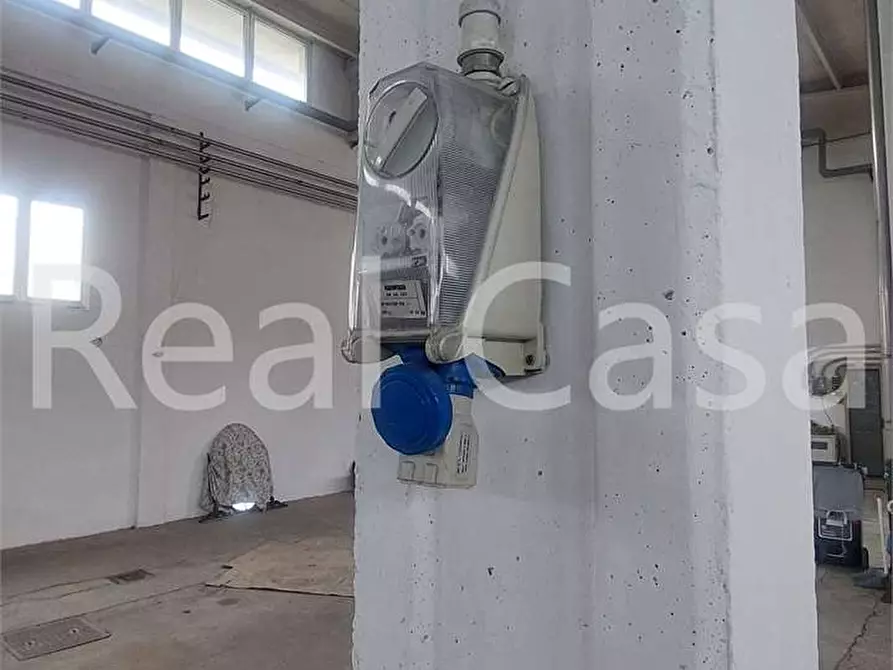 Immagine 10 di Capannone industriale in affitto  in Strada Canaletto Sud a Modena