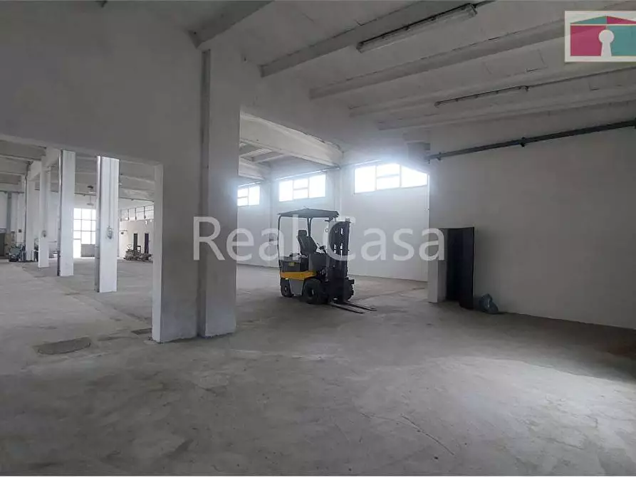 Immagine 20 di Capannone industriale in affitto  in Strada Canaletto Sud a Modena