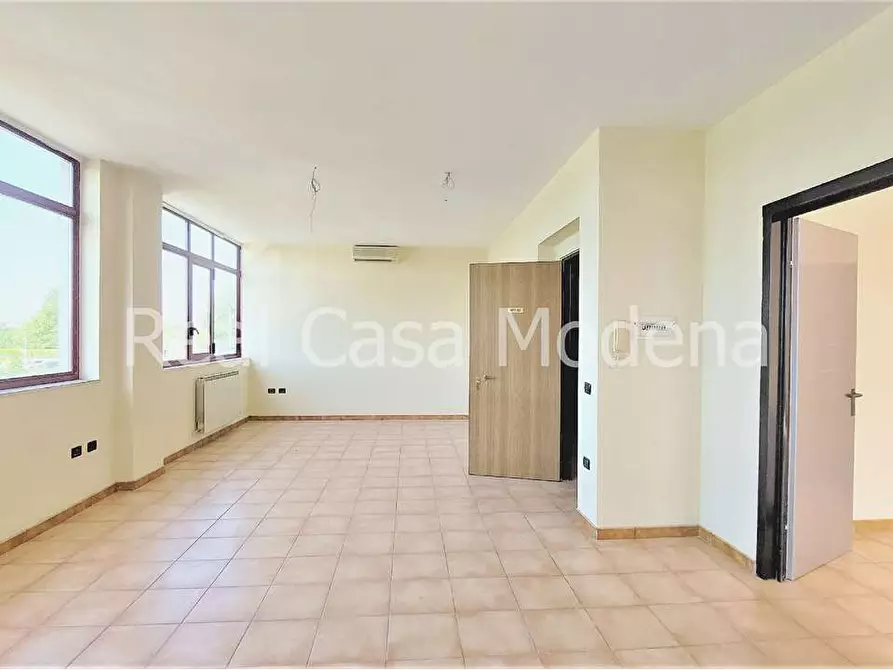 Immagine 12 di Ufficio in affitto  in Via Strada Santa Caterina a Modena