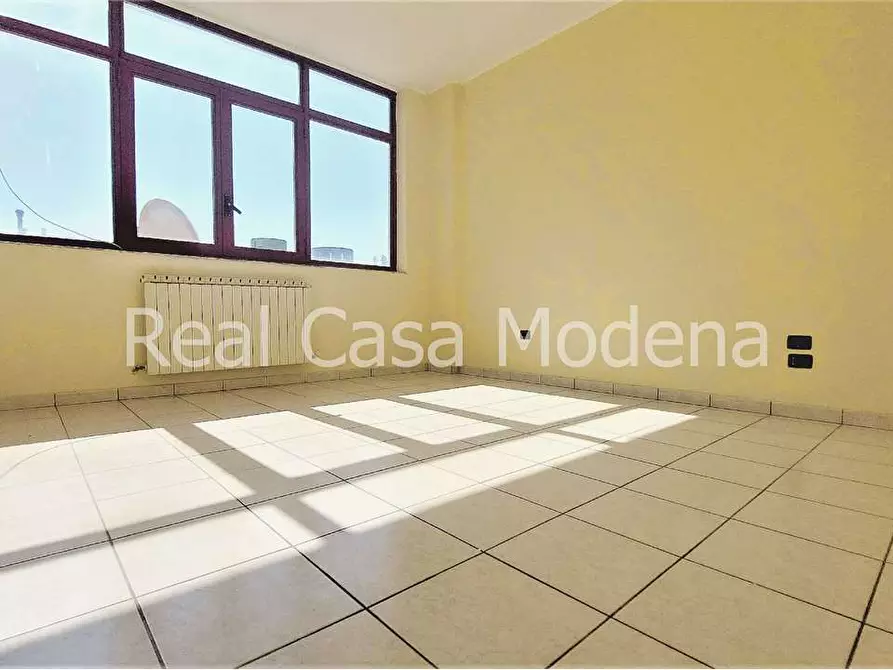 Immagine 24 di Ufficio in affitto  in Via Strada Santa Caterina a Modena