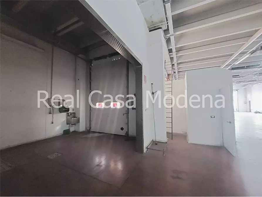 Immagine 8 di Capannone industriale in vendita  in Via Montanara a Castelnuovo Rangone