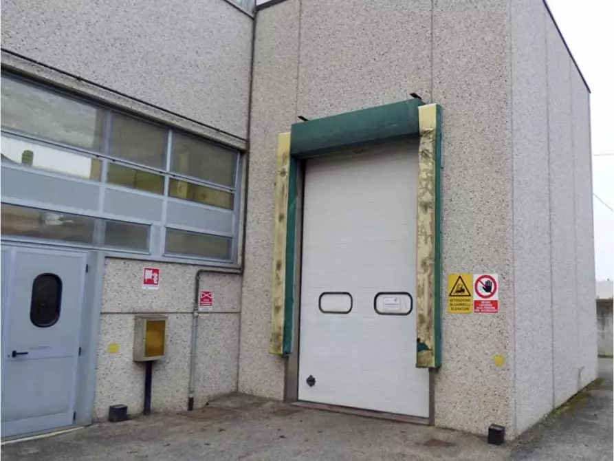 Immagine 32 di Capannone industriale in vendita  in Via Montanara a Castelnuovo Rangone