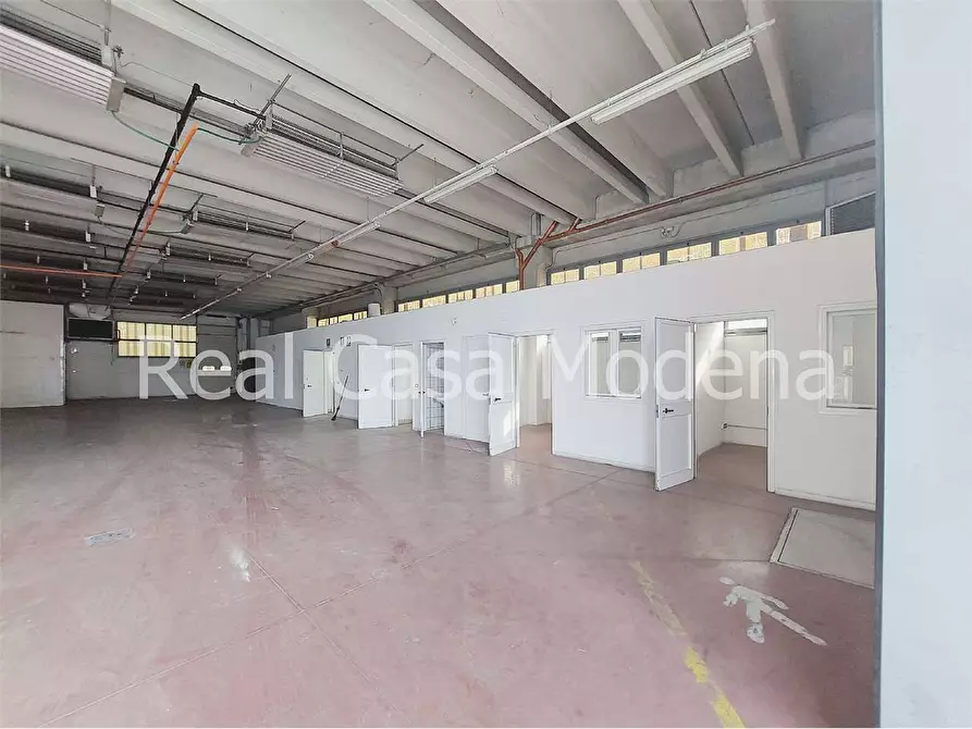 Immagine 5 di Capannone industriale in affitto  a Castelnuovo Rangone