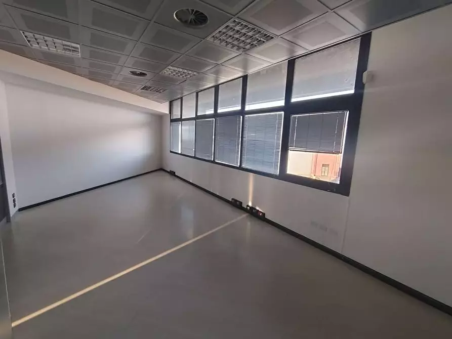 Immagine 5 di Ufficio in affitto  in Viale Virgilio  a Modena