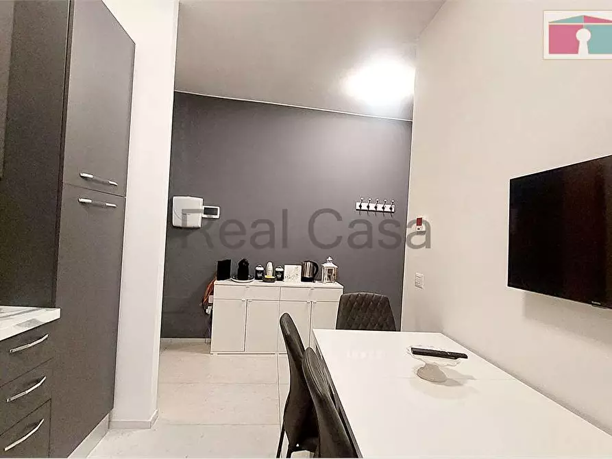 Immagine 9 di Appartamento in vendita  in Via Rua del Muro  87 a Modena