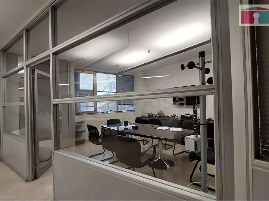 Immagine 8 di Ufficio in vendita  in Via Cagliostro a Modena