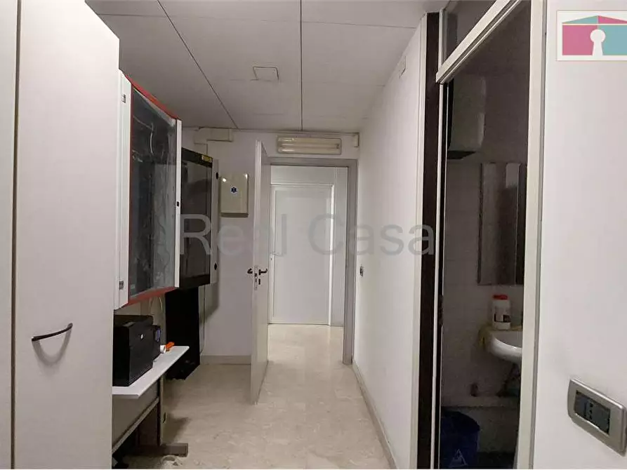 Immagine 13 di Ufficio in vendita  in Via Cagliostro a Modena