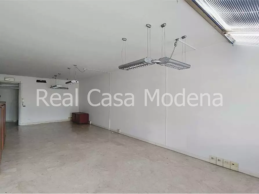 Immagine 18 di Ufficio in vendita  in Via Cagliostro a Modena