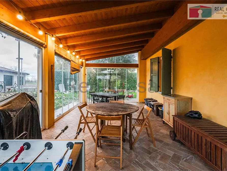 Immagine 18 di Villa in vendita  in Strada Formigina  660 a Modena