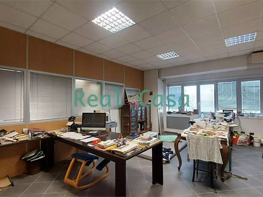 Immagine 5 di Ufficio in affitto  a Maranello