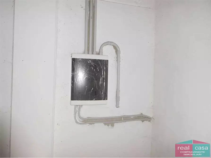 Immagine 2 di Capannone industriale in affitto  in Via Statale dell' Abetone e del Brennero a Maranello